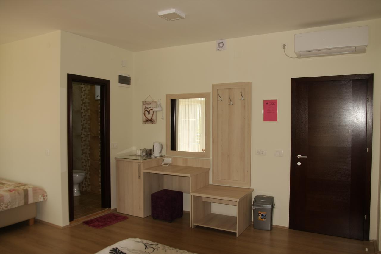 גבגלייה Apartments Lotus מראה חיצוני תמונה