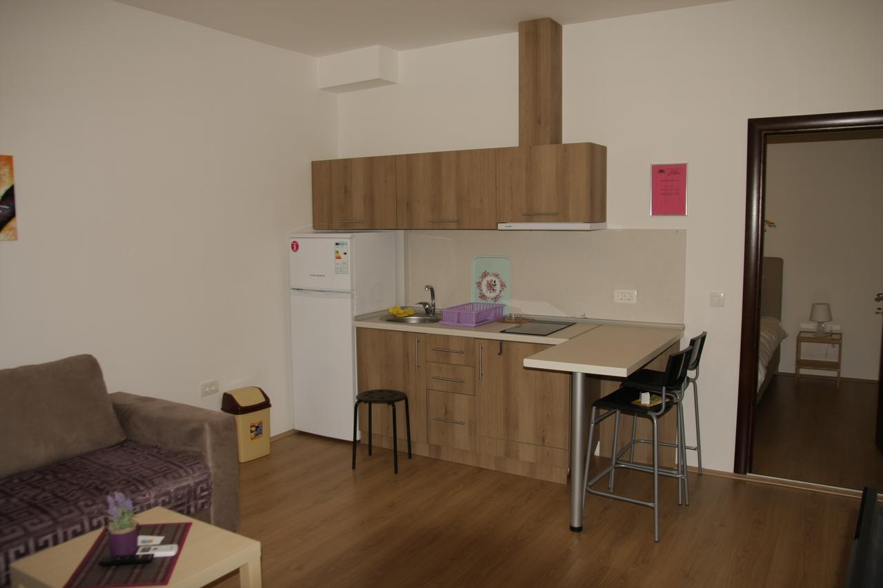 גבגלייה Apartments Lotus מראה חיצוני תמונה